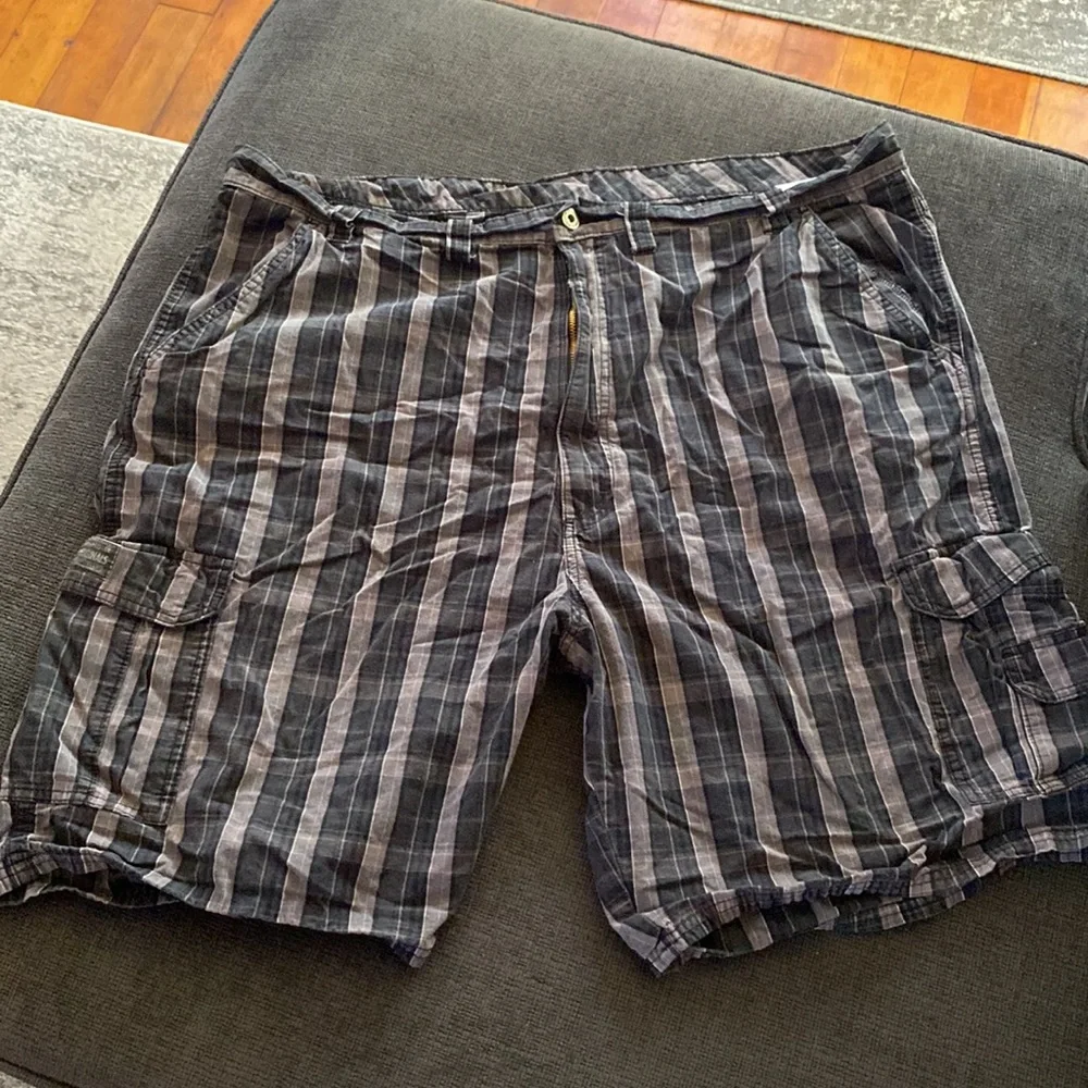 Wrangler Plaid Cargo Shorts size 44 - Picture 4 of 7